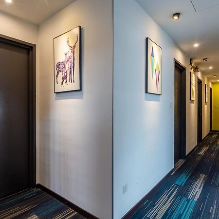 Apple 1 Hotel Times Square George Town Esterno foto