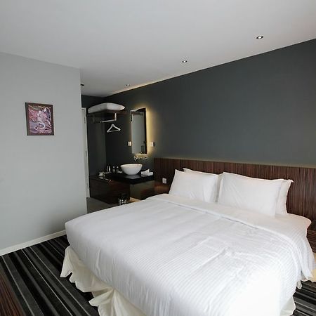 Apple 1 Hotel Times Square George Town Esterno foto