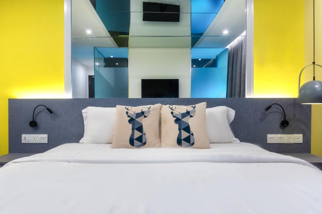 Apple 1 Hotel Times Square George Town Esterno foto